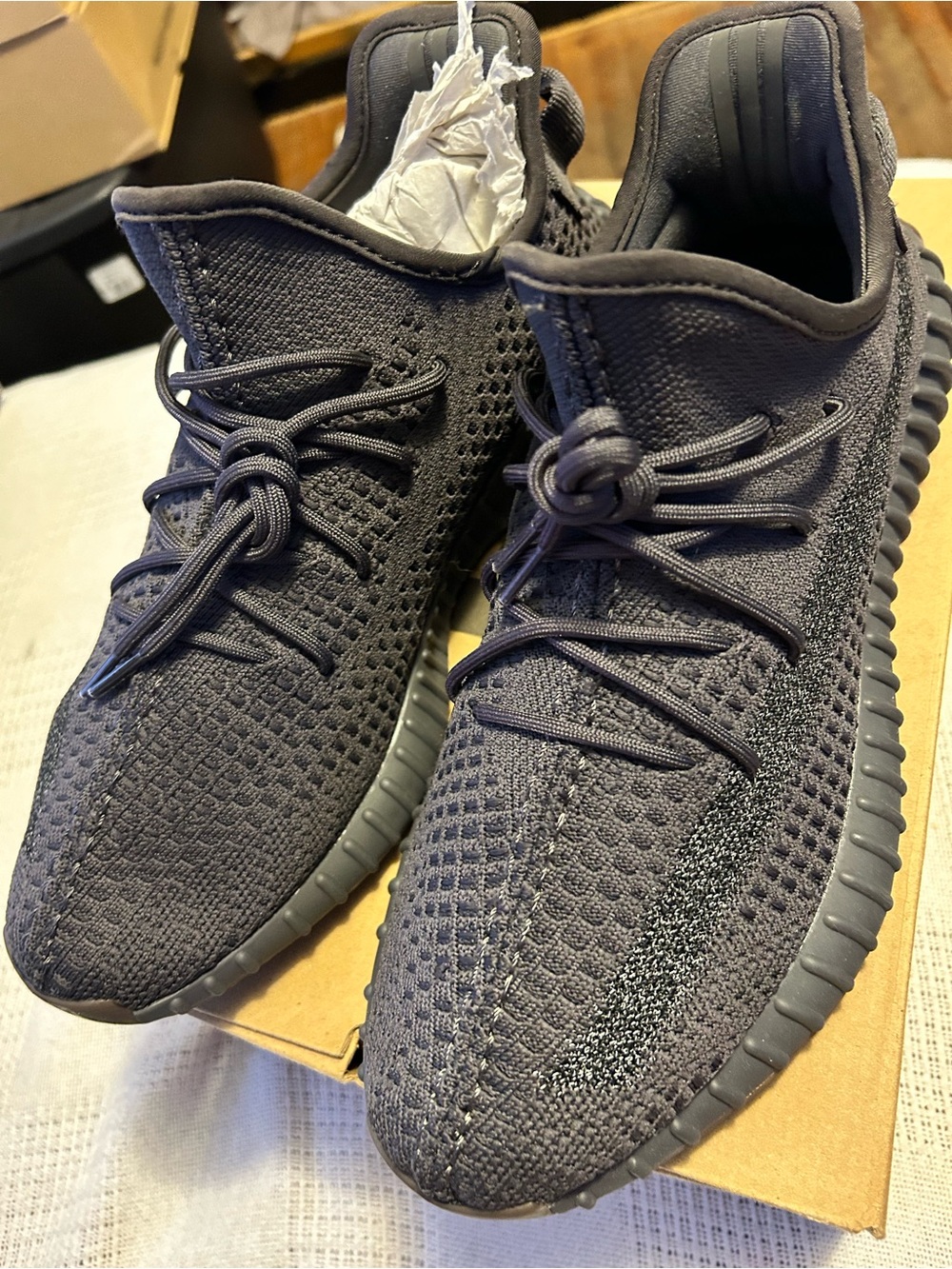 β¨ #Exclusive #Yeezy #350 #Galaxy #Cinder #Size 10 1/2 #NoBox #LikeNew - Picture 8 of 10